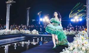 Mẫu nhí Trần Ngọc Bảo Hân và màn catwalk đầy thần thái bên cạnh Á Hậu Hoa Hậu Hòa Bình Lê Phan Hạnh Nguyên tại Hương Sắc Cao Nguyên Đà Lạt